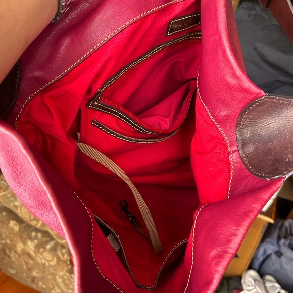 Vintage Dooney And Bourke Over The Shoulder Wine Handbag - Picture 5 of 6